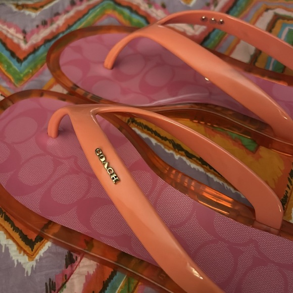 Pink Coach Sandals Brand new never worn - Picture 4 of 6
